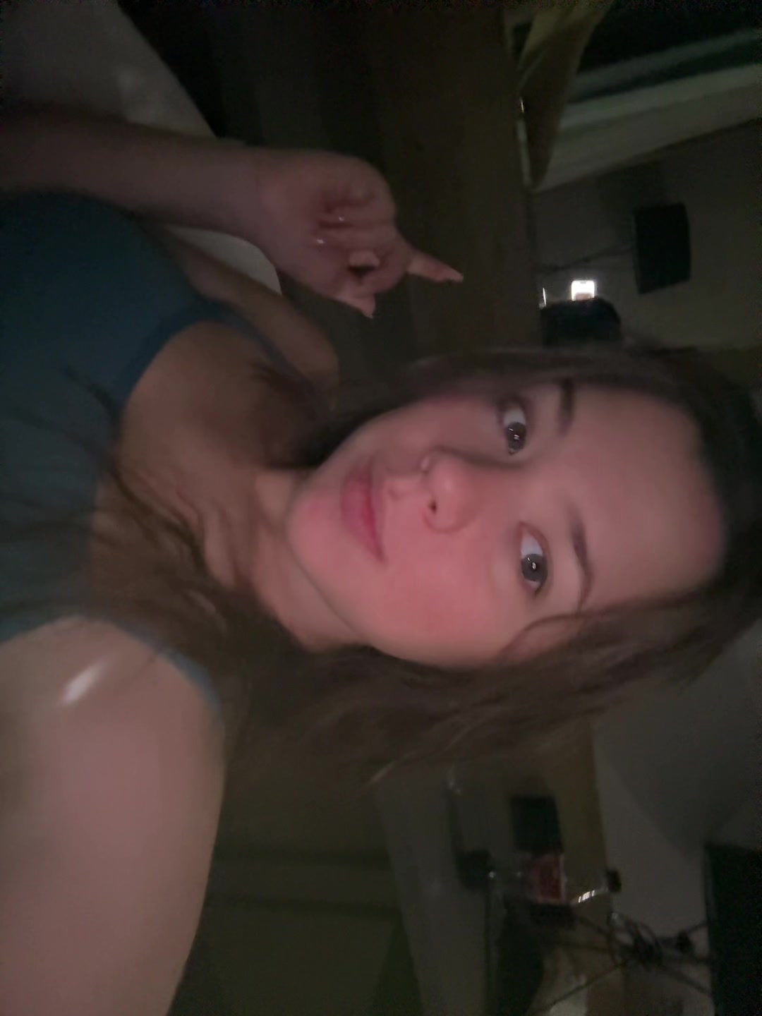 @Крошка от хлеба