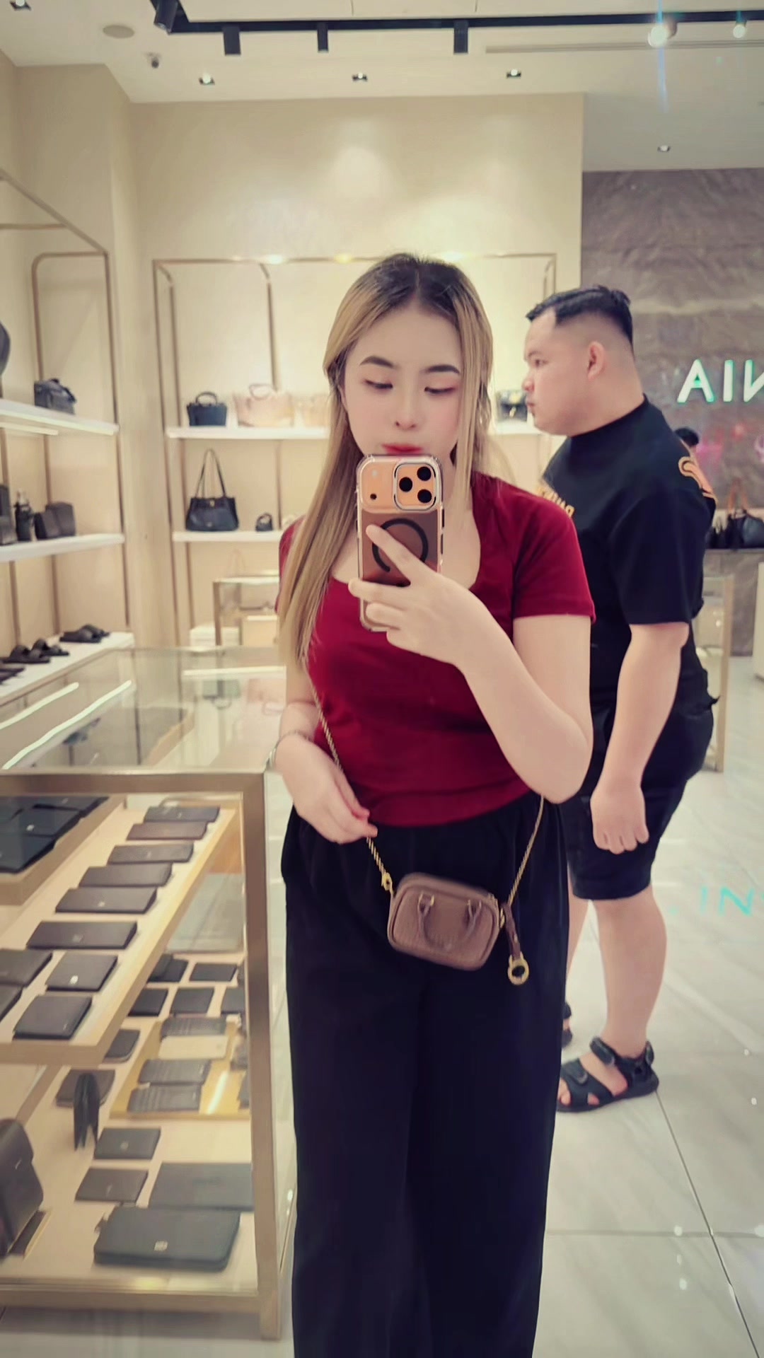 @tuan s 😎