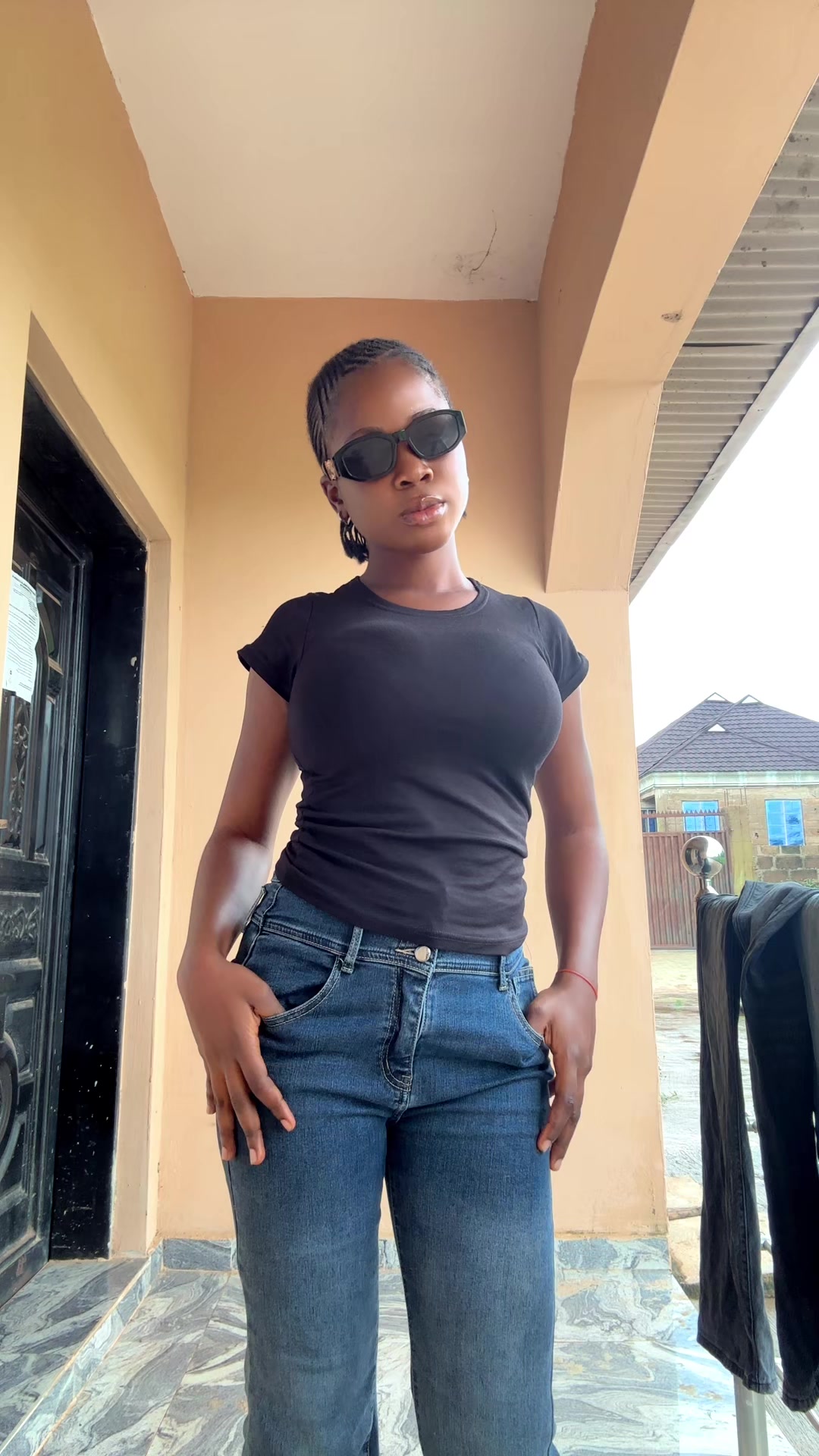 @Ajoke🦞omoge elede
