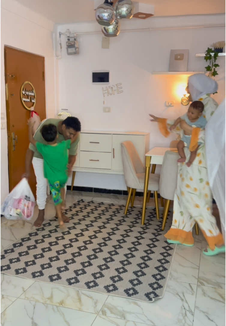 @🤗فريدةايقونةالطاقة الإيجابية