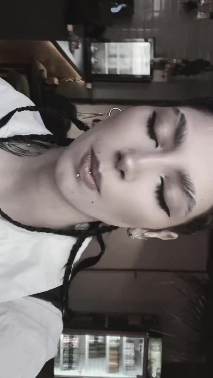 @Melina