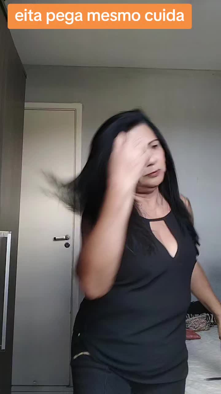 @Ana