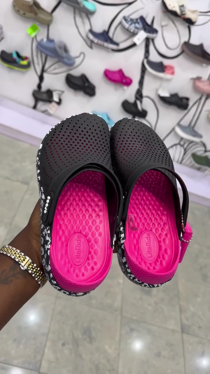 @Ari_closet🩷Crocs vendor in ib