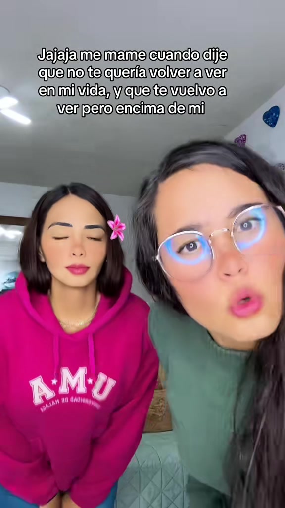 @𝒩𝒶𝓃𝒶