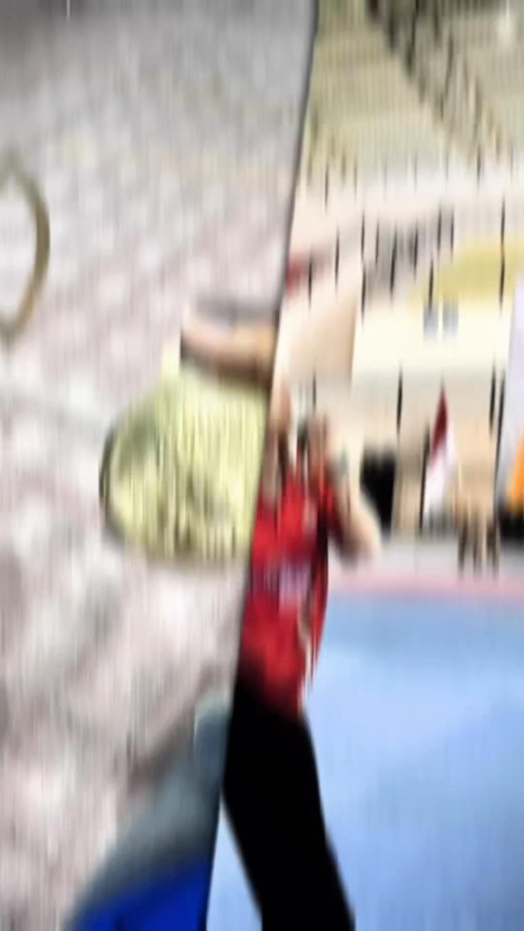 @loouuuna
