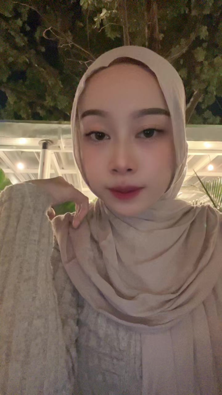 @Ratnasarii🐣✨