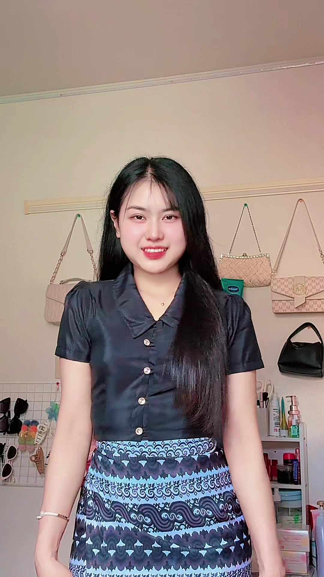 @Khin Nyein Chan🇲🇲🇯🇵