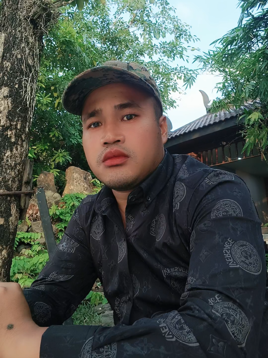 @HUNSARATH - ហ៊ុនសារ៉ាត់