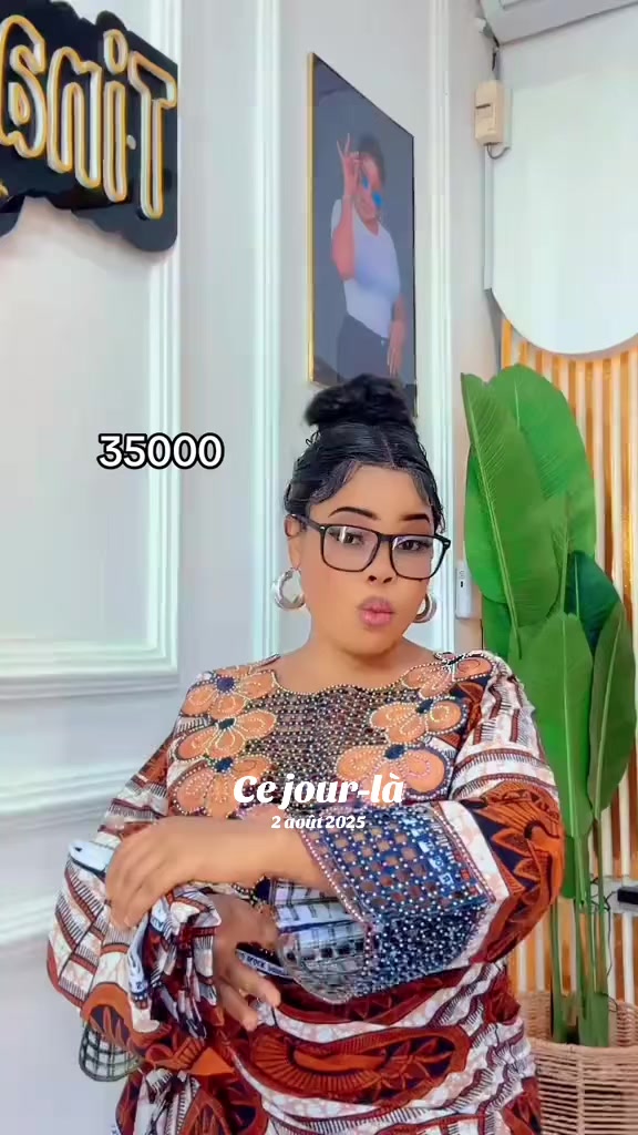 @Tina Fashion💧
