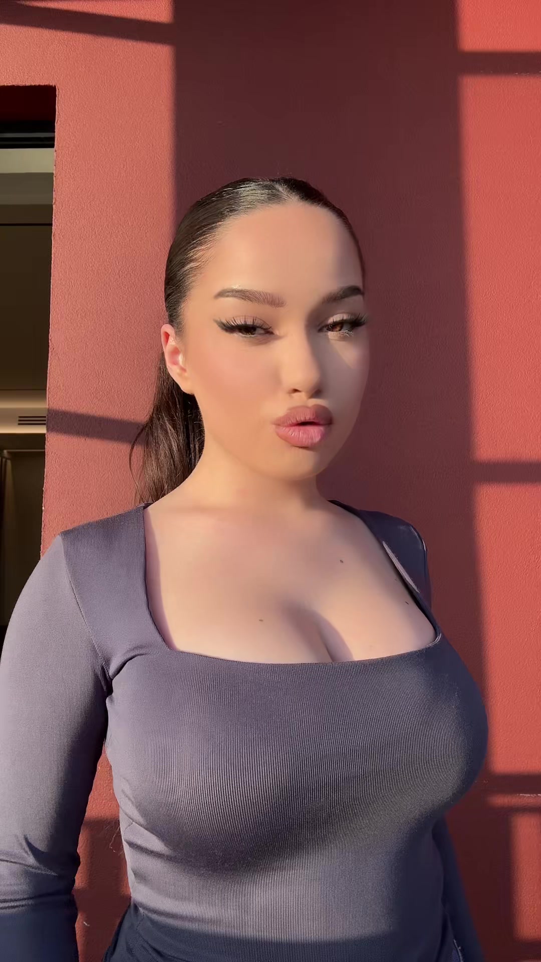 @kamilaa