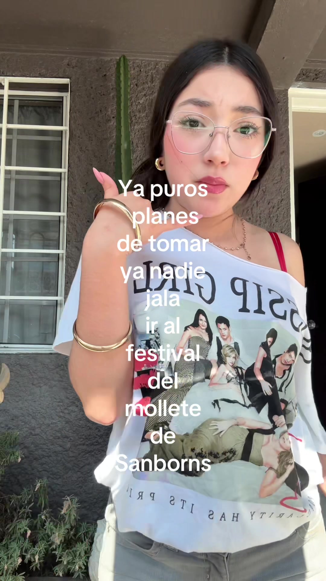 @25kiara01
