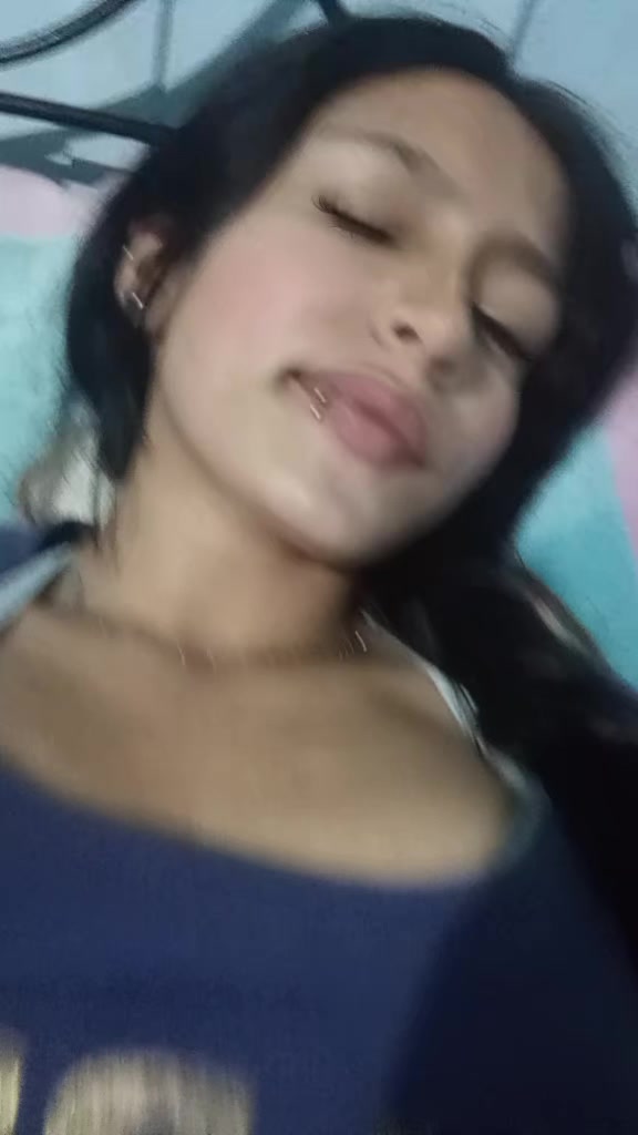 @Sara Quiroga..🦢💢
