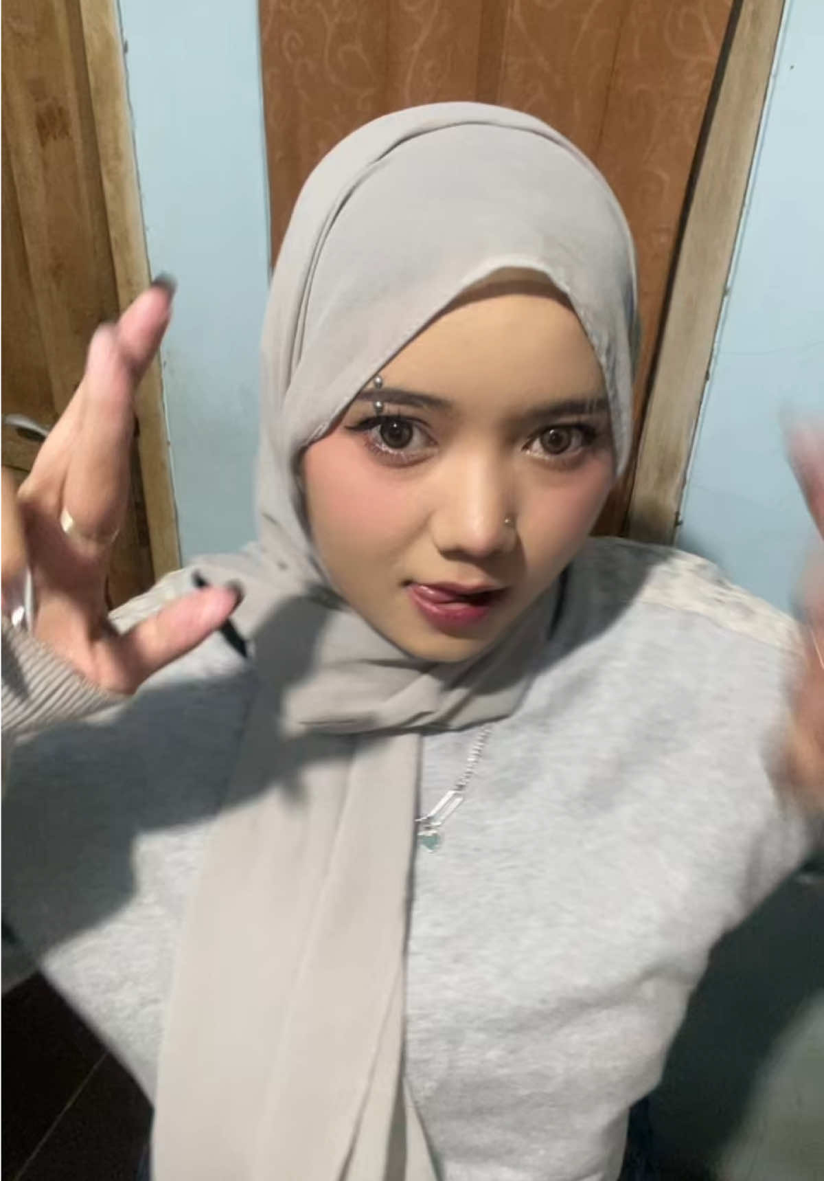 @๐ข๐ฆ๐๐๐จ๐๐๐ฒ๐๐ฐโฎโ
