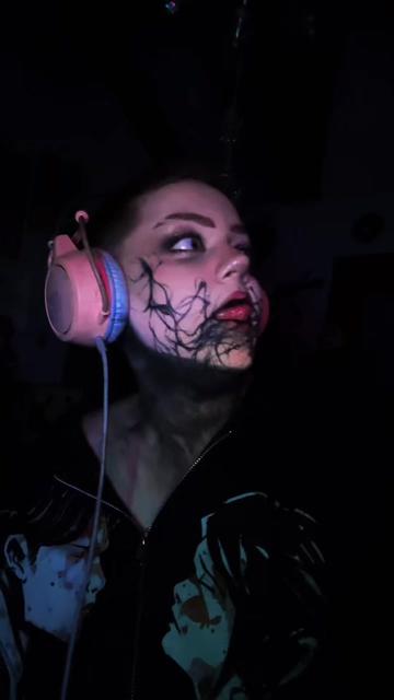 @call me knife🔪 (he/they/it)<3