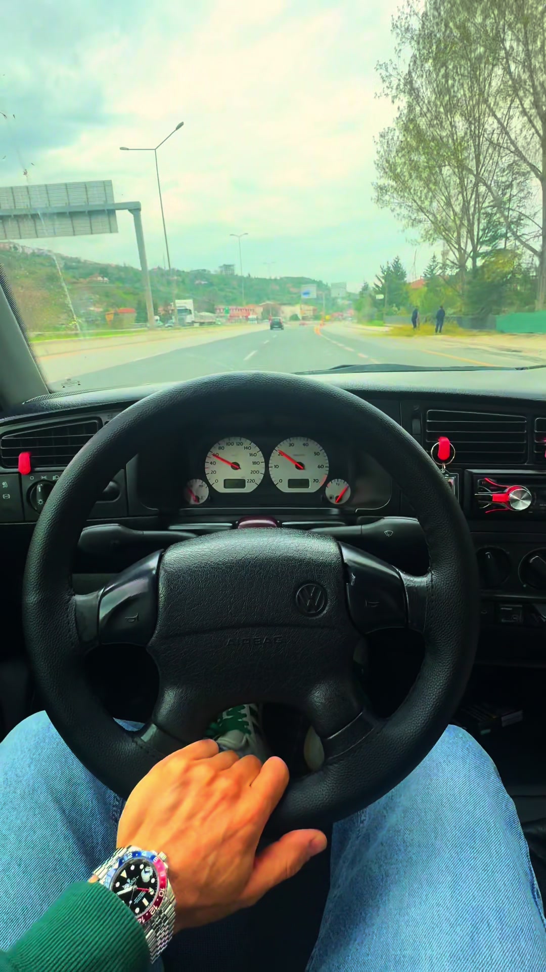 @Motosport 325
