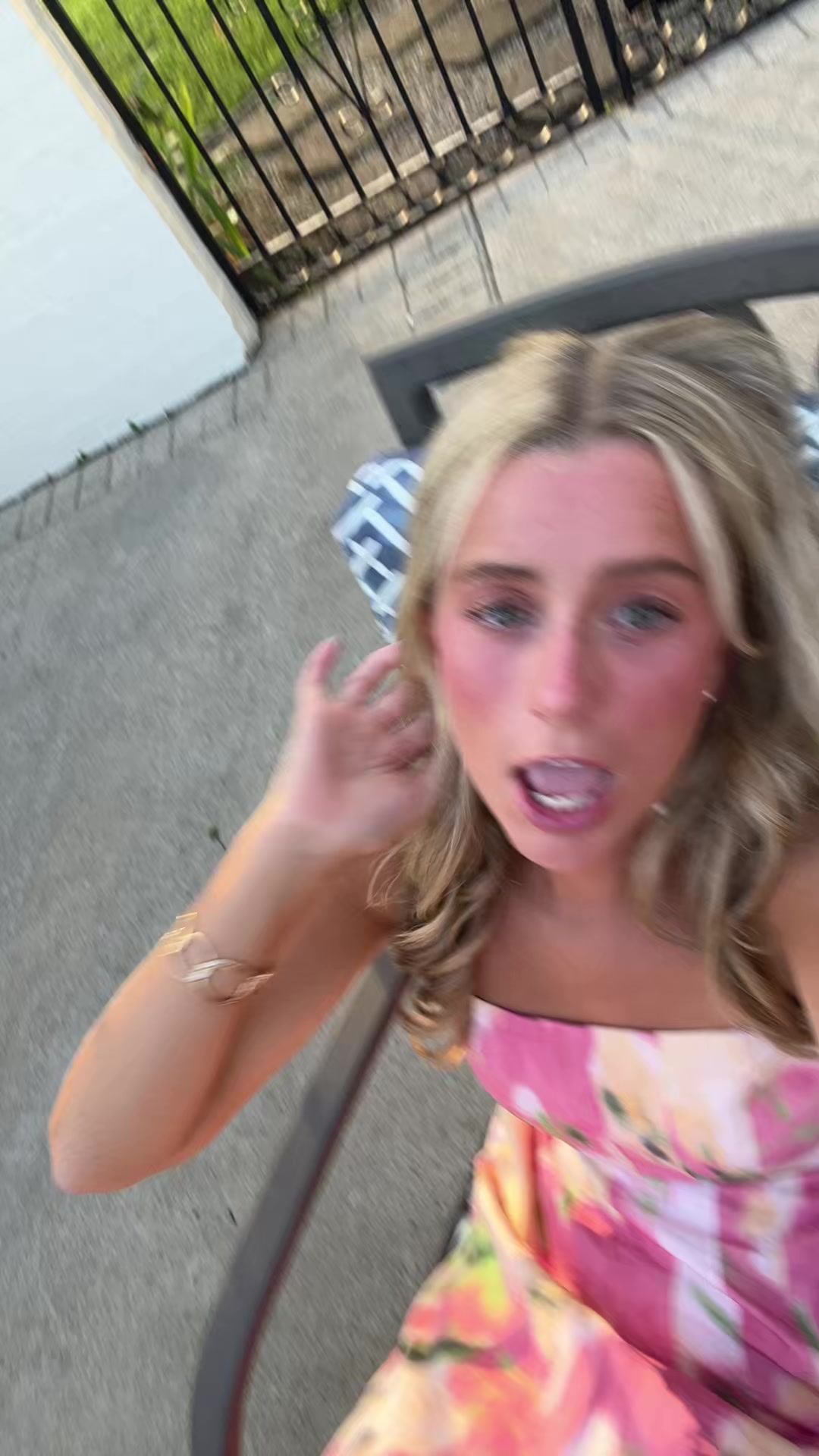 @😌