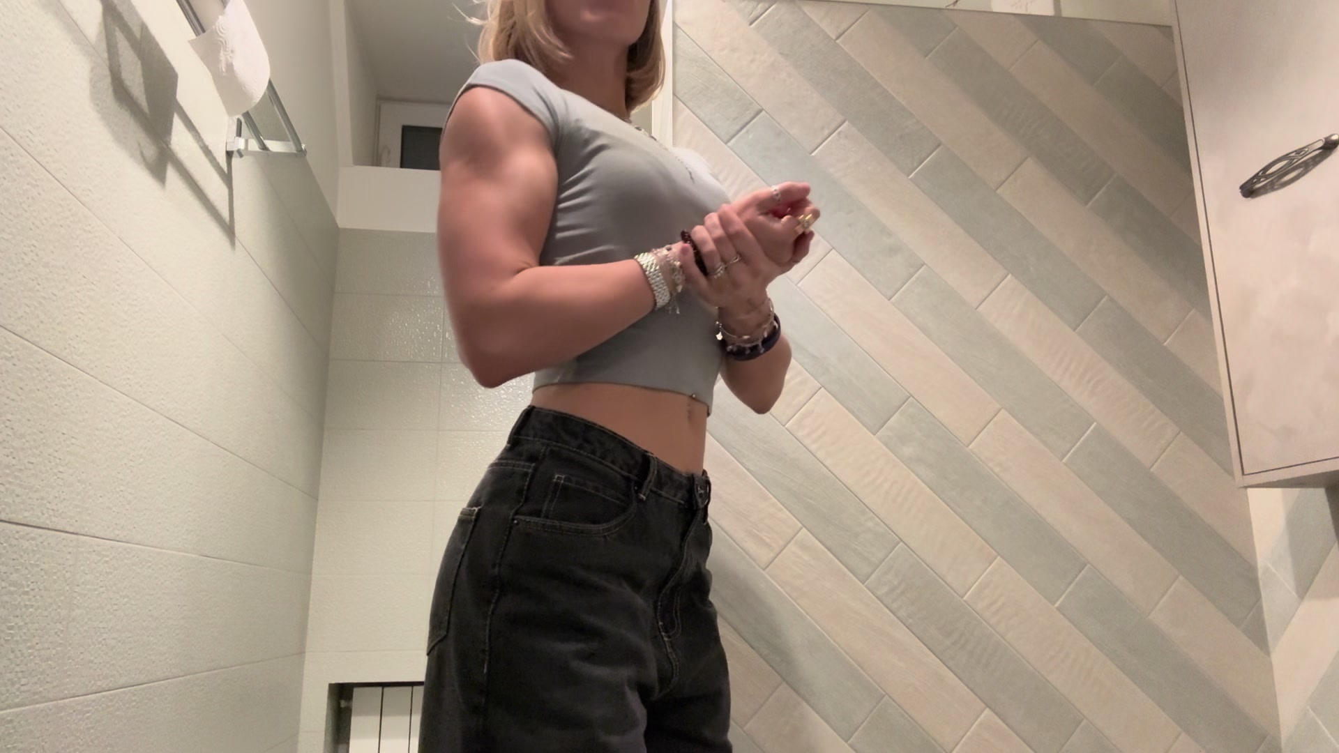 @natasha 🤹🏼&zwj;♀️