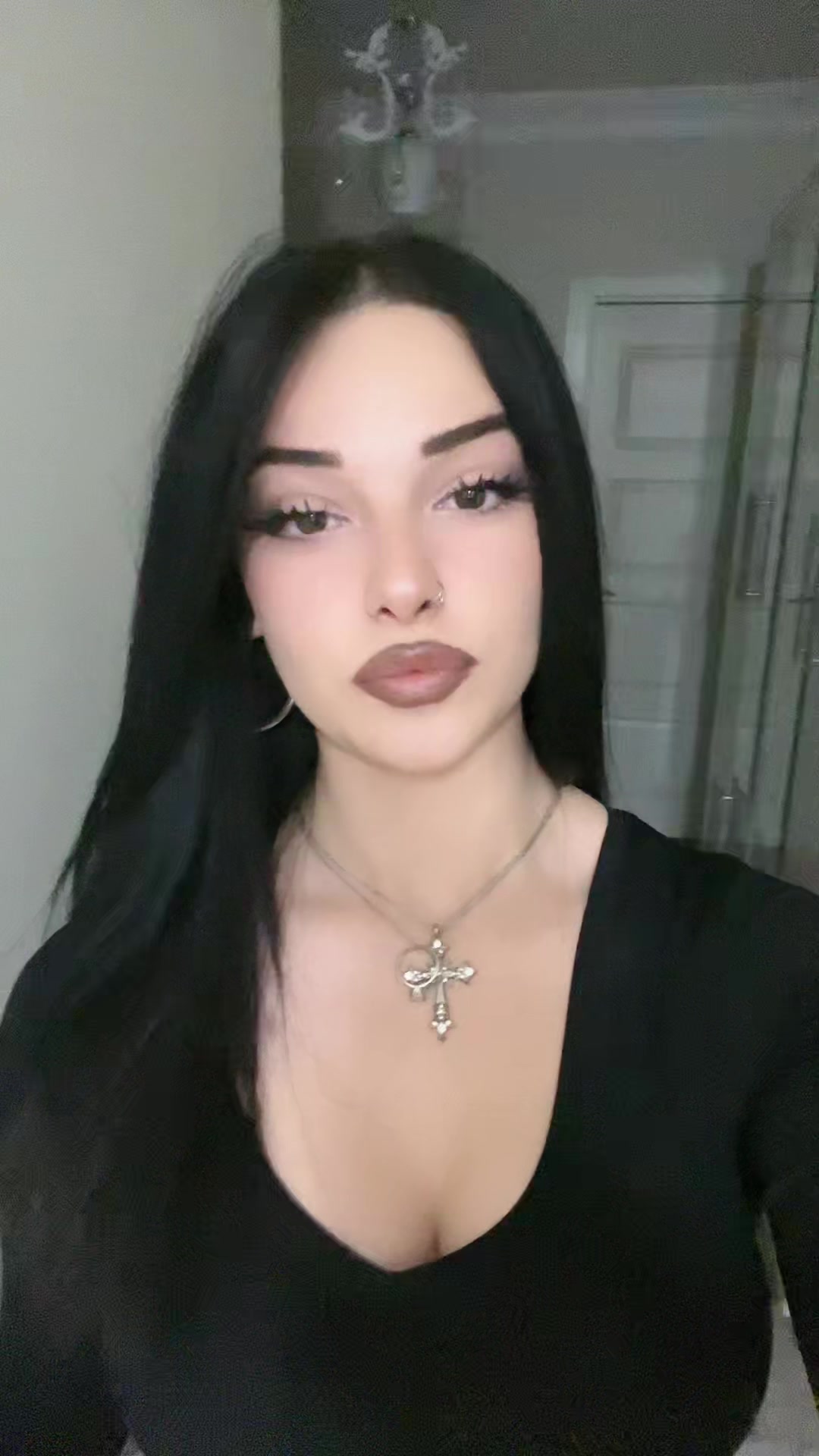 @user9393899393