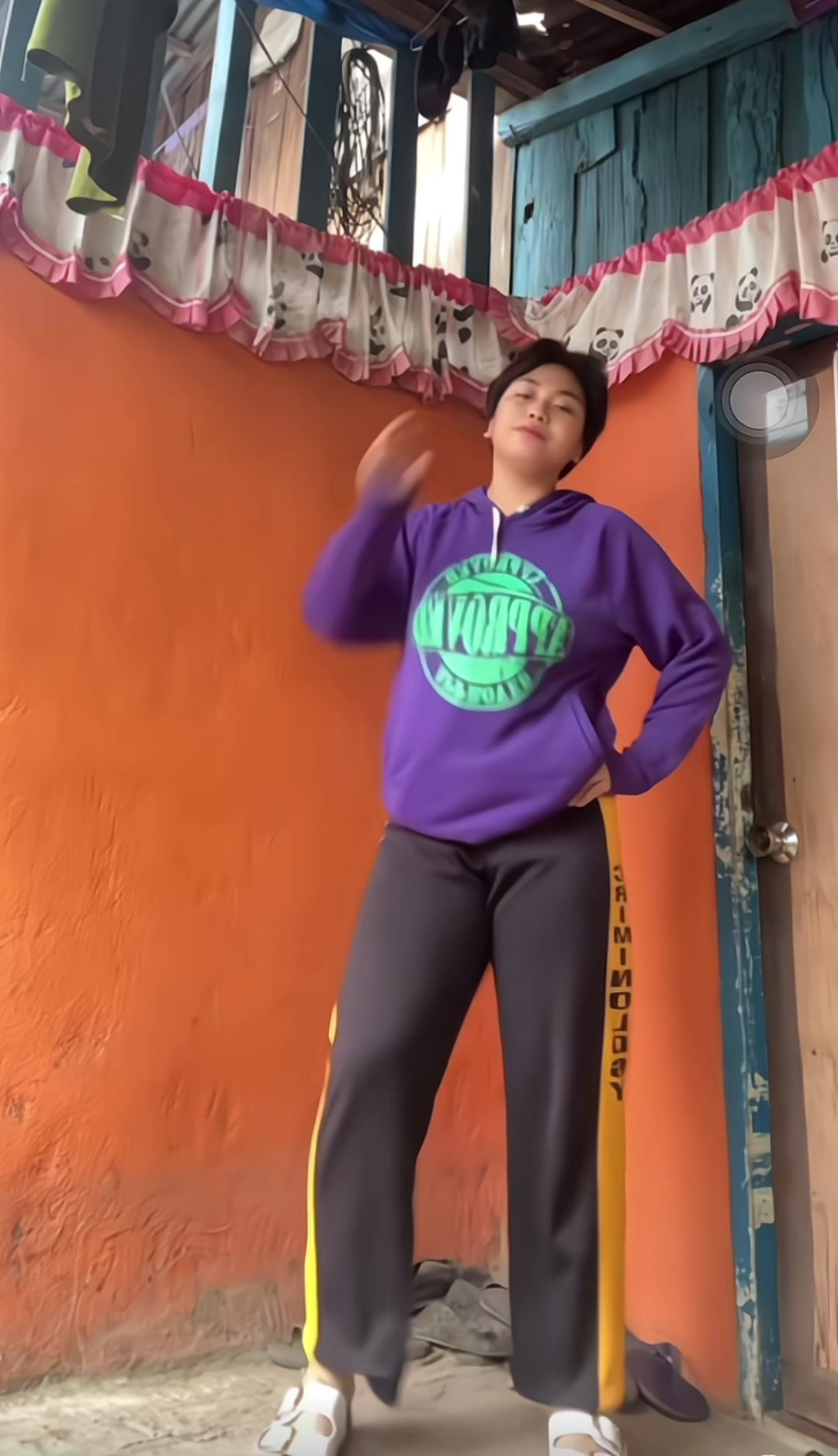 @Mae