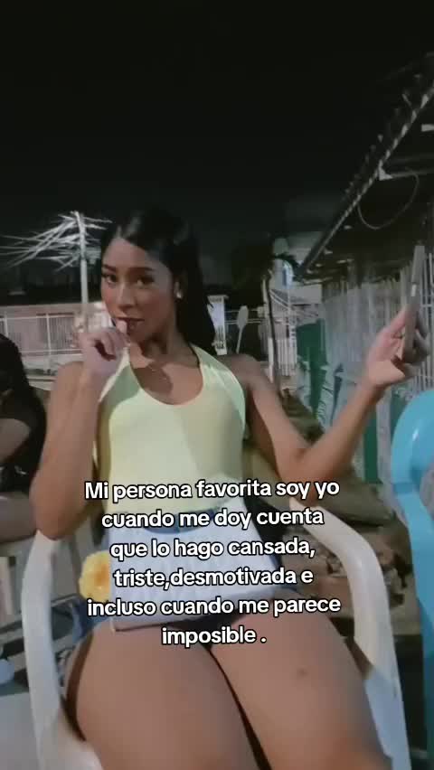 @Ela🌸