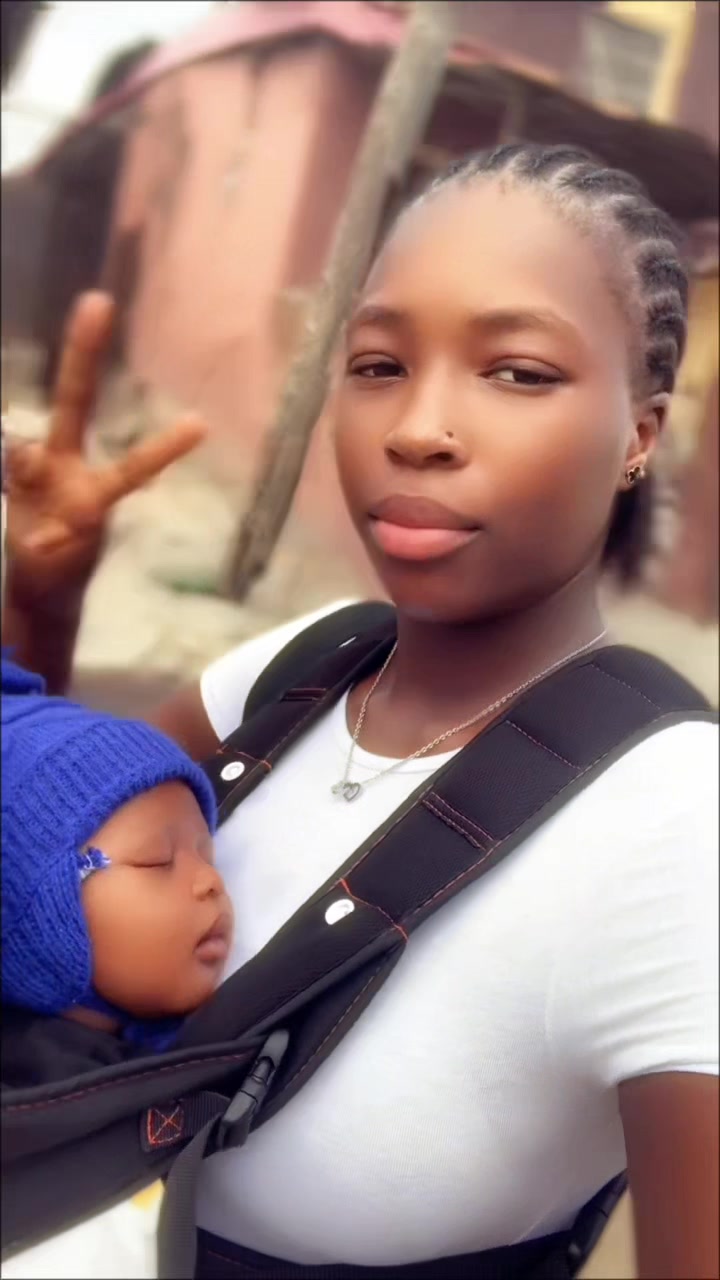 @Alarike Ade🐻💓🌺😘💘😍