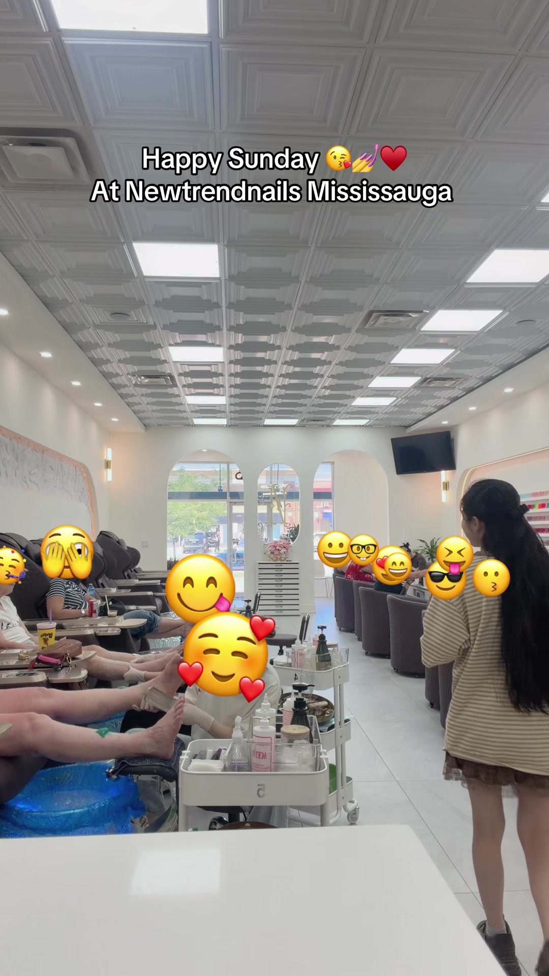@KimmieNails🇻🇳♥️🇨🇦Tấu Hài😜