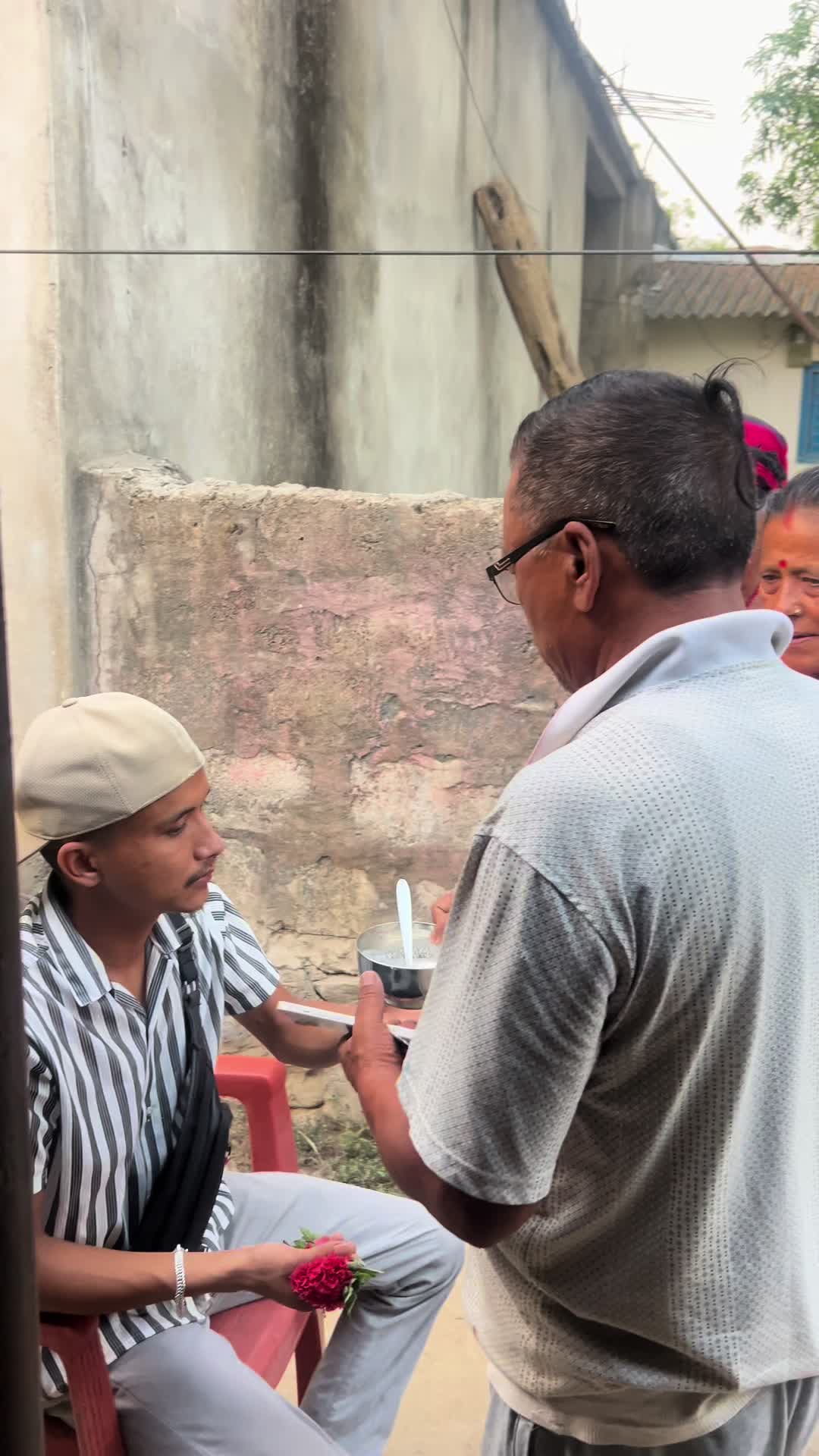 @लाहुरेनी🦋🦅🎭💫