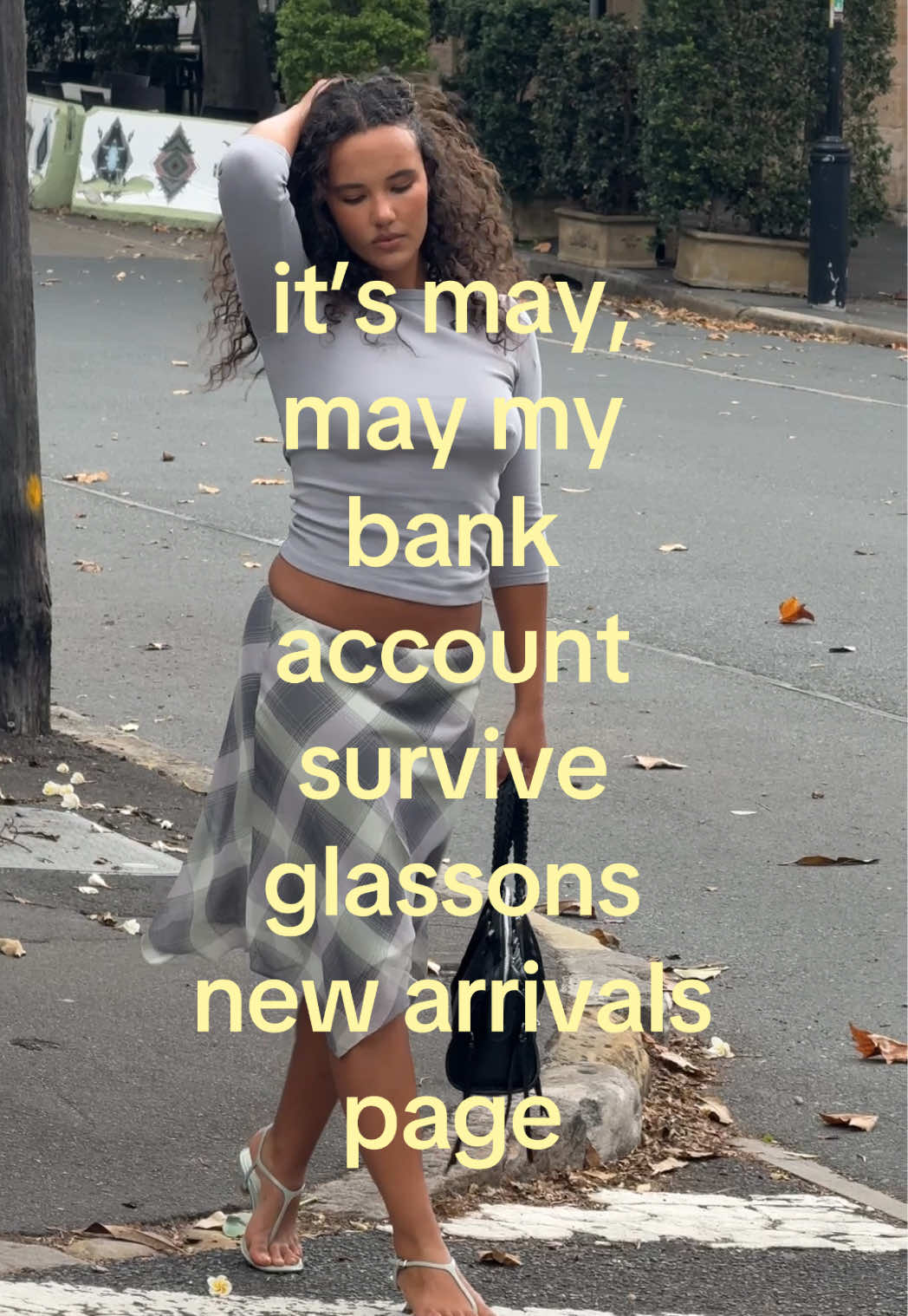 @Glassons