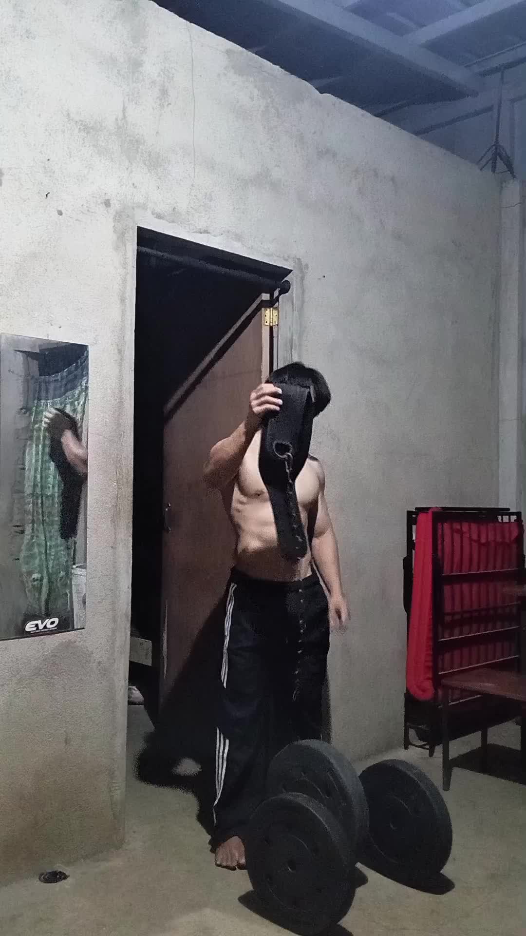@aki