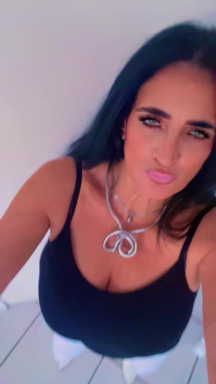 @Annamarino