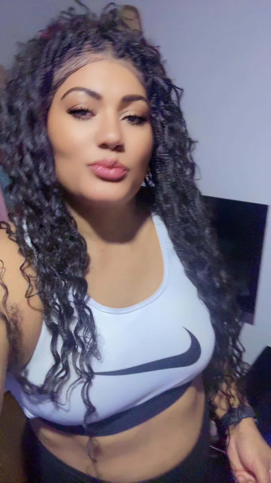 @Fior V&aacute;squez