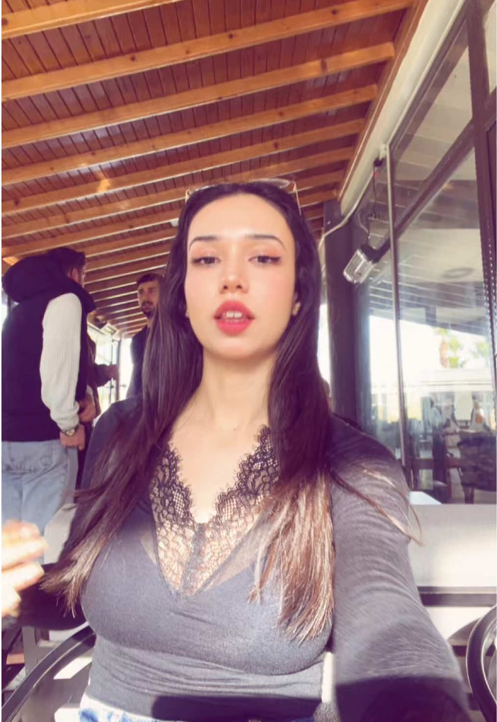 @Zeyzey