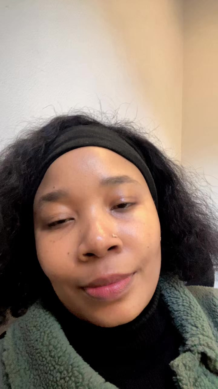 @thelocalshakira🌸