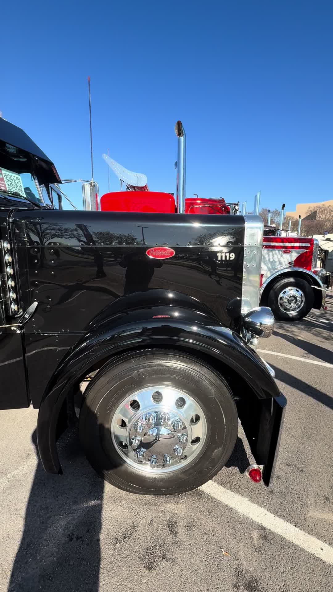 @LexingtonTruck&Trailer