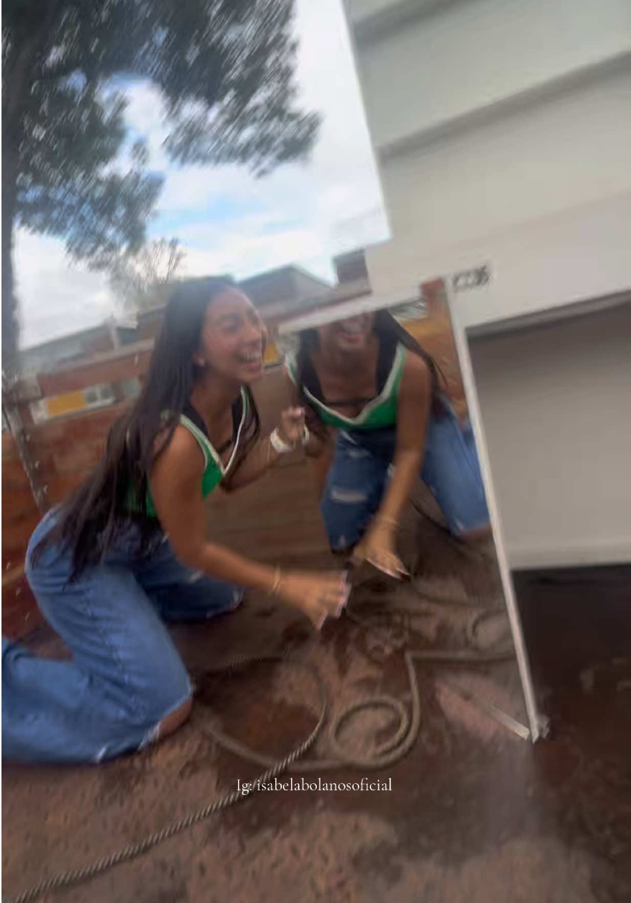 @Isabela Bolaños