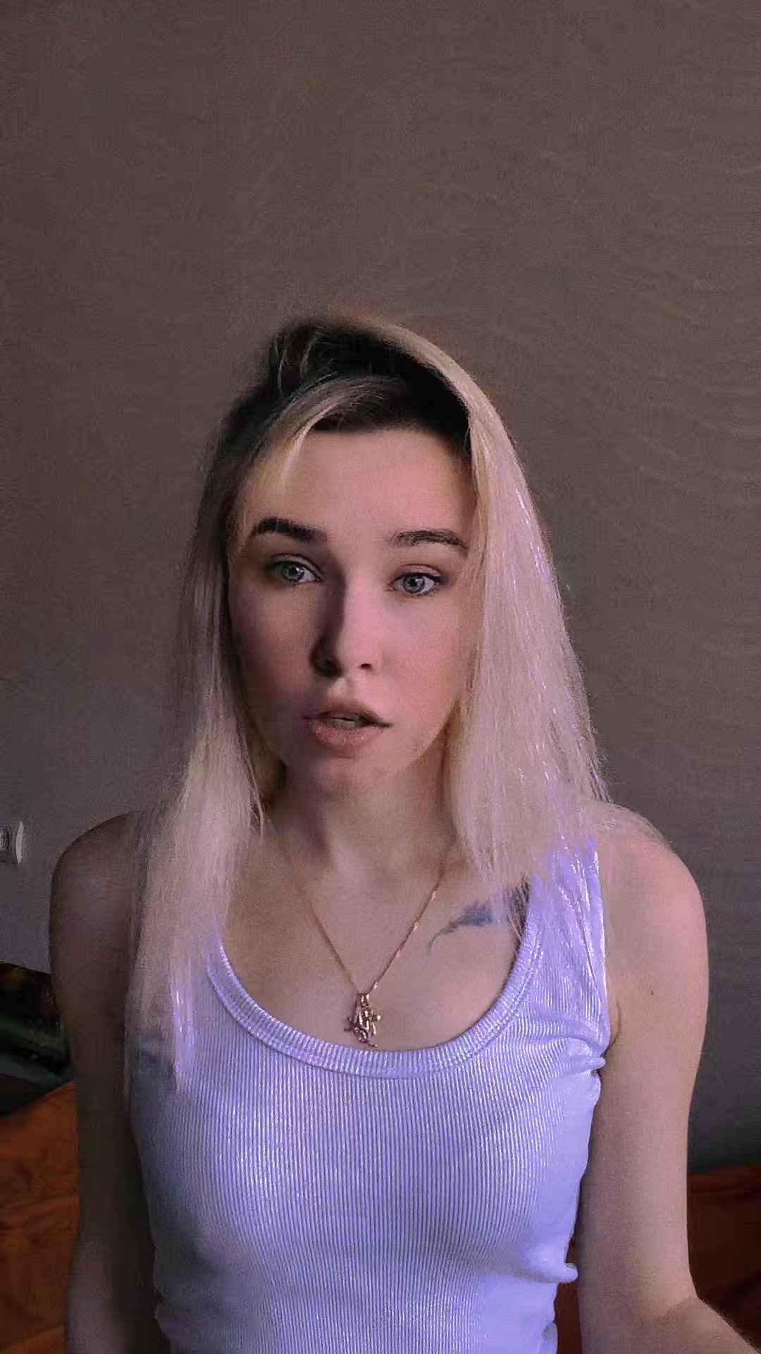 @Насик💜🐯Ананасик🍍