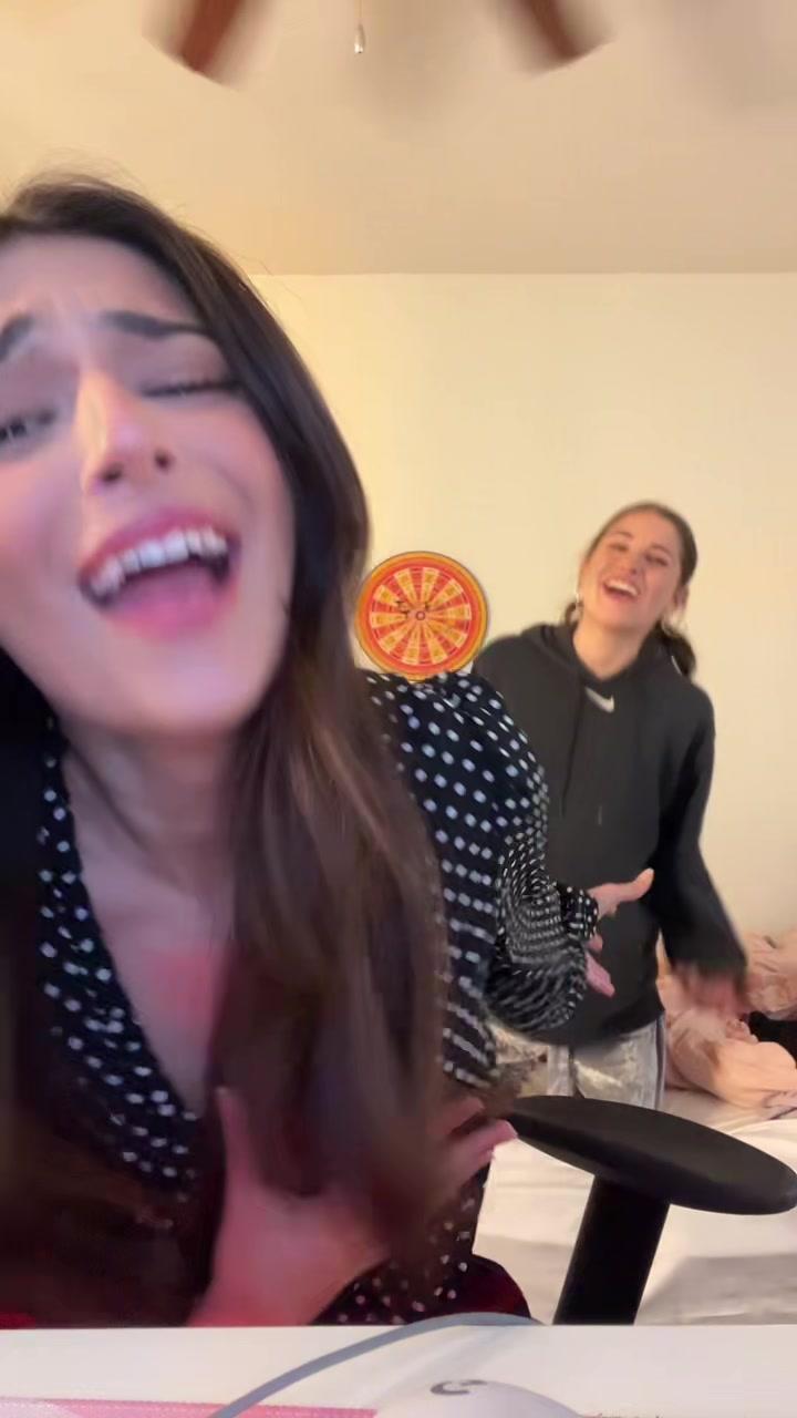 @deenuttt