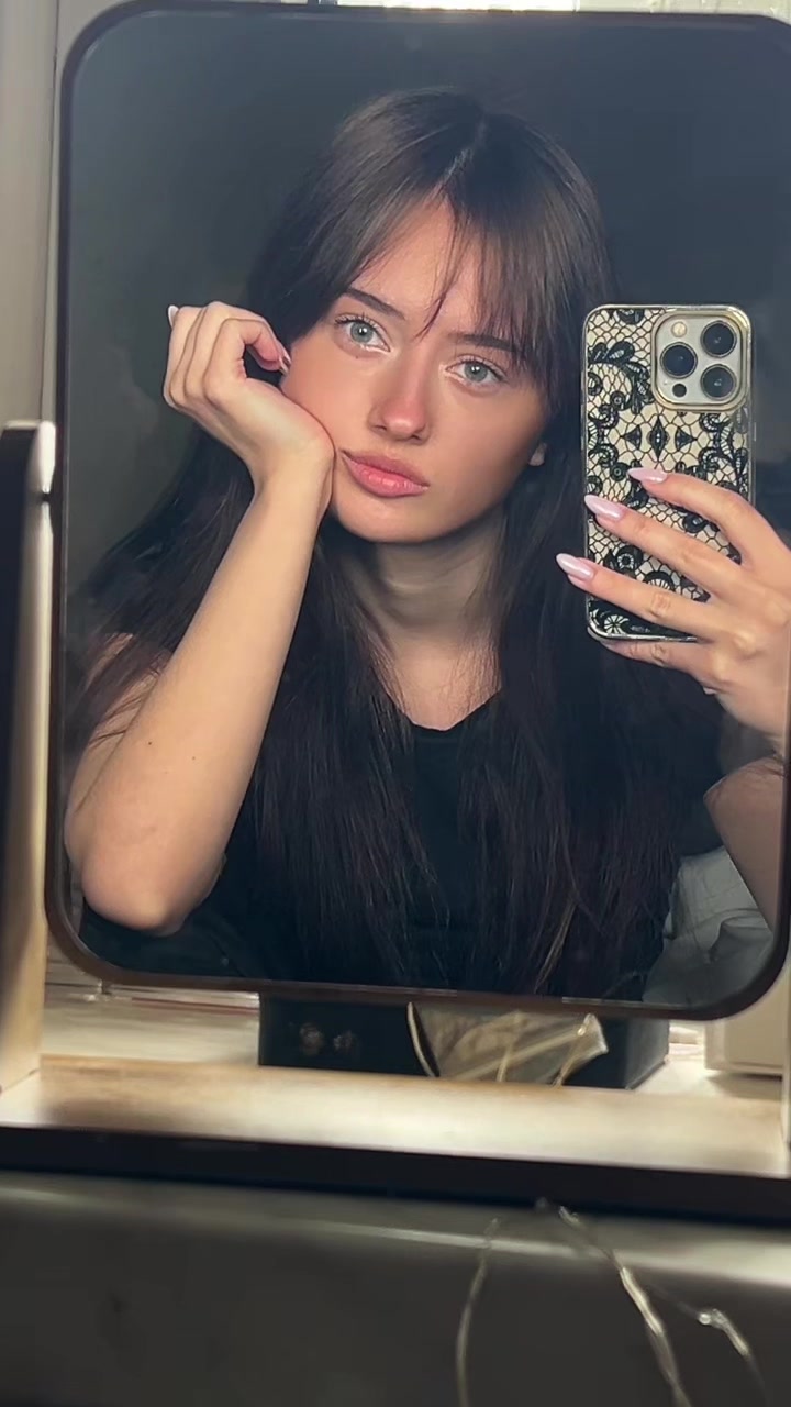 @Victoria