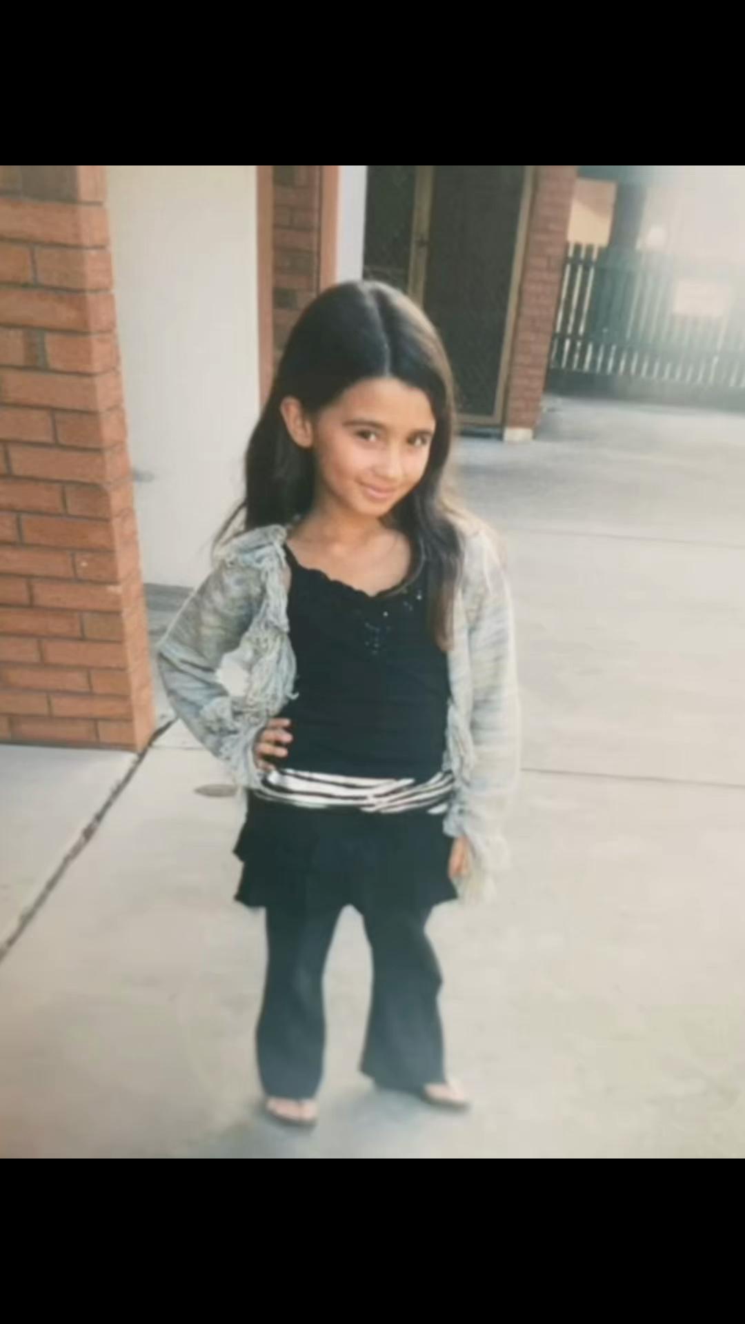@Valentina
