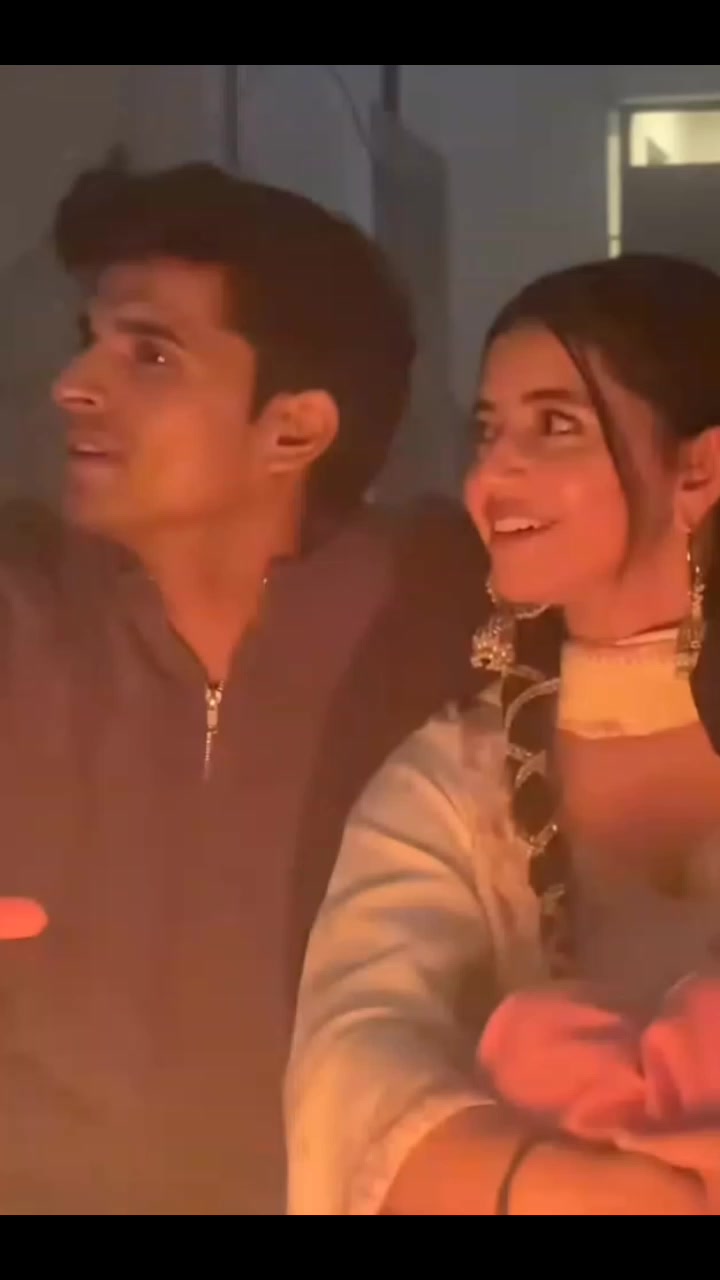 @official 💞Shivi 💞