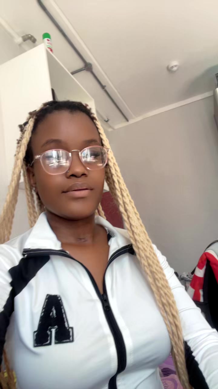@LesahTheSoftwareEngineer