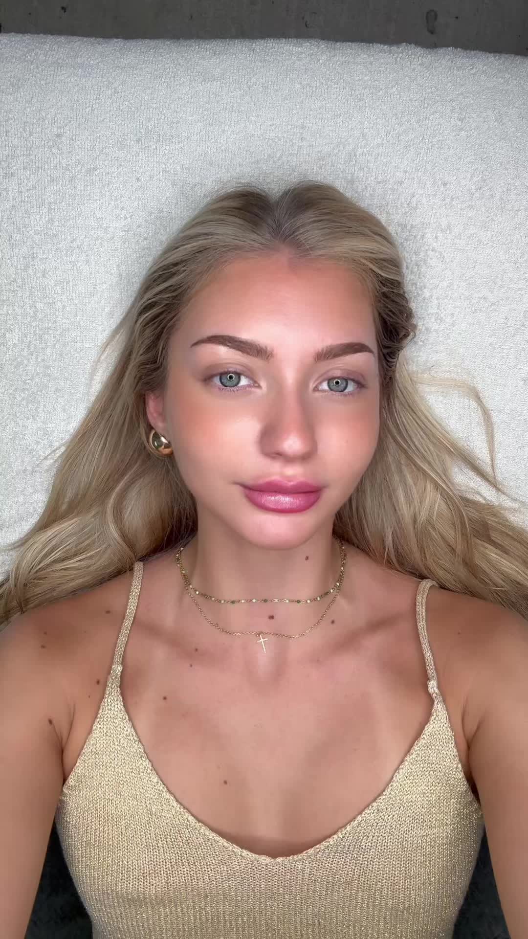 @L U C I E