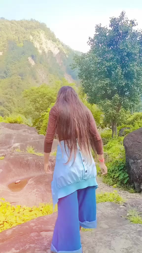 @Tharuniii❤️🤞