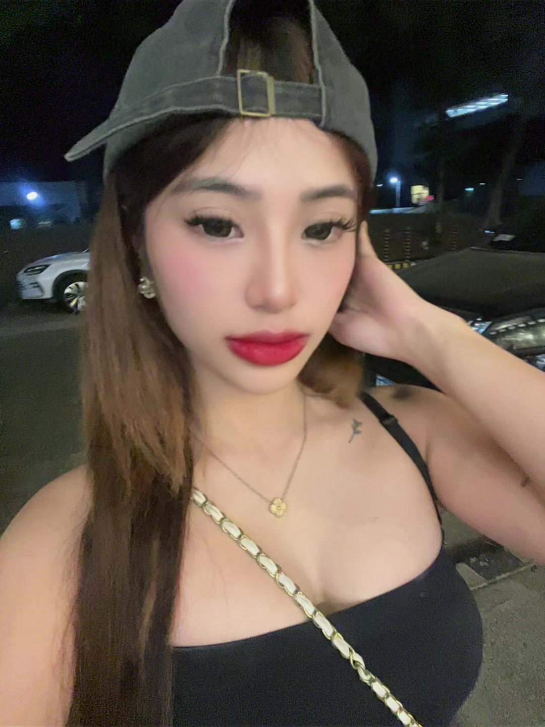 @埃莉斯
