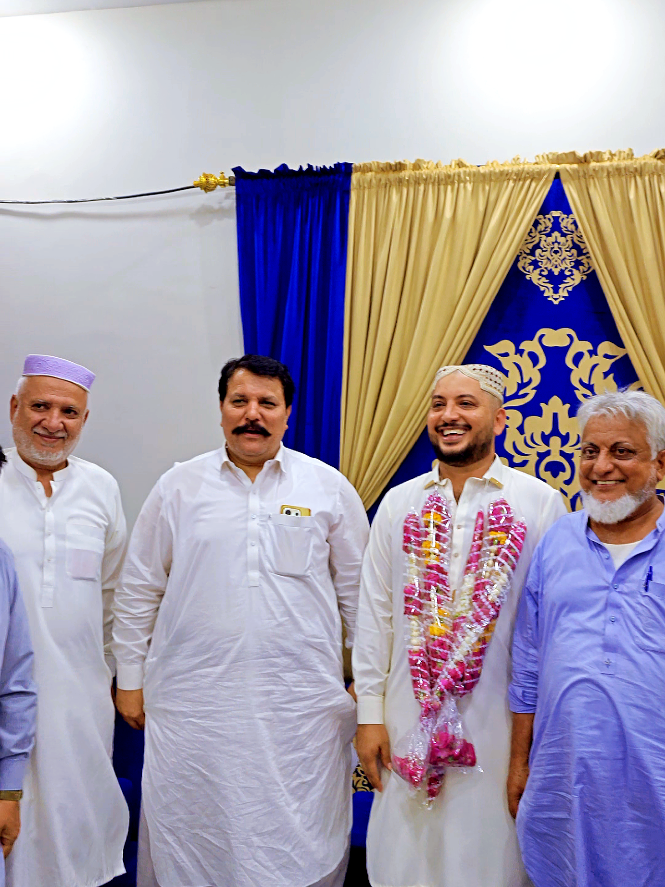 @Usman Pathan 🇱🇾