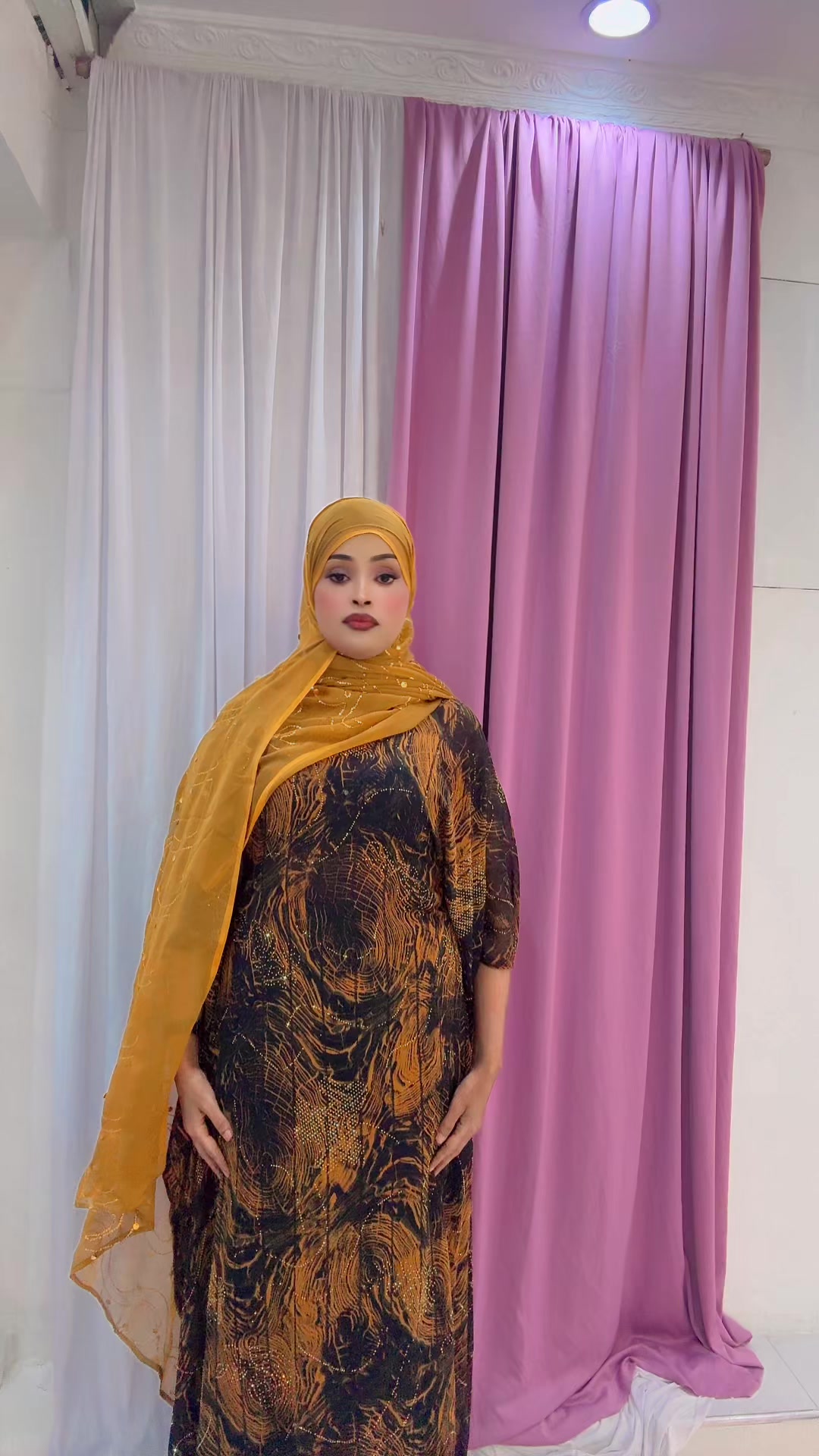 @Queen qamar🌺