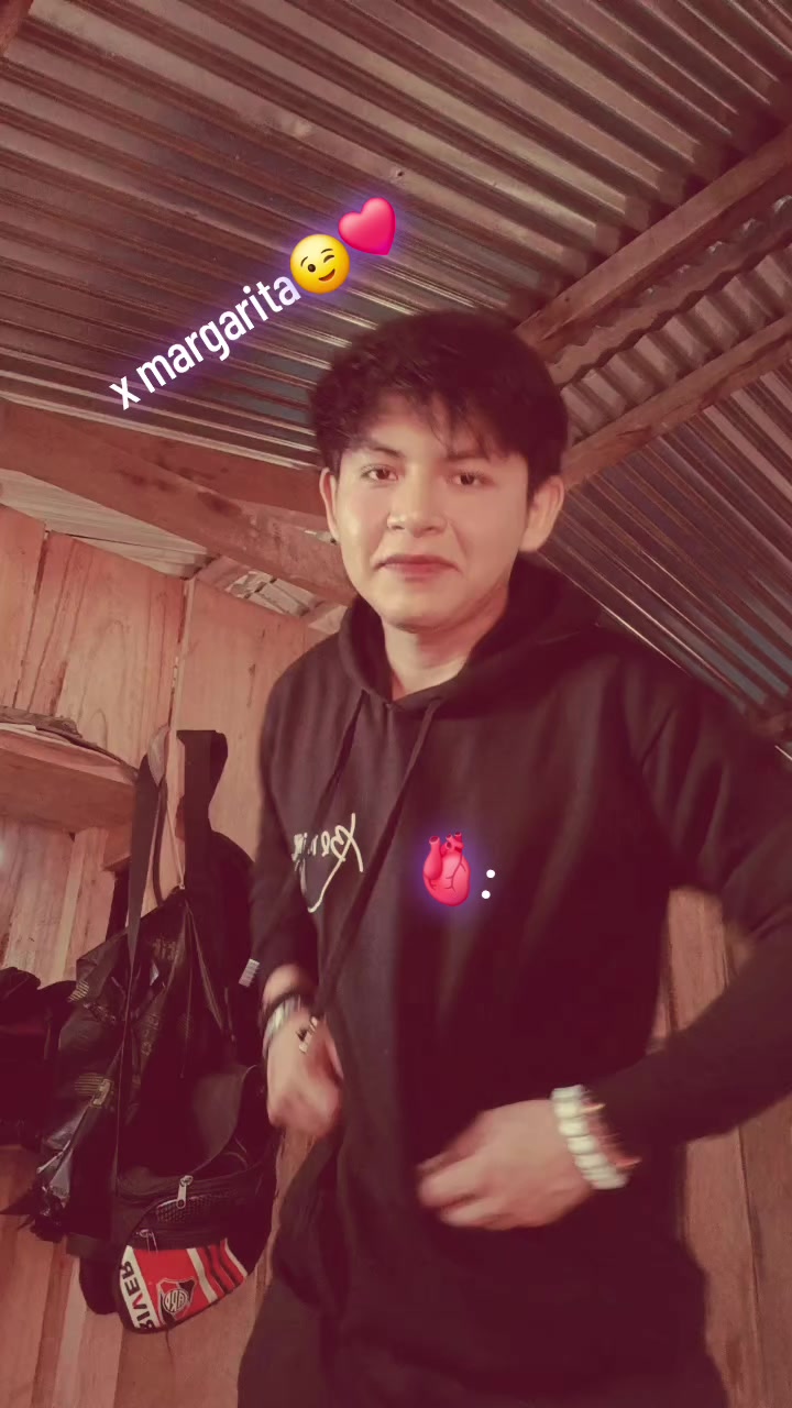 @Daniel ♡♡♡♡♡