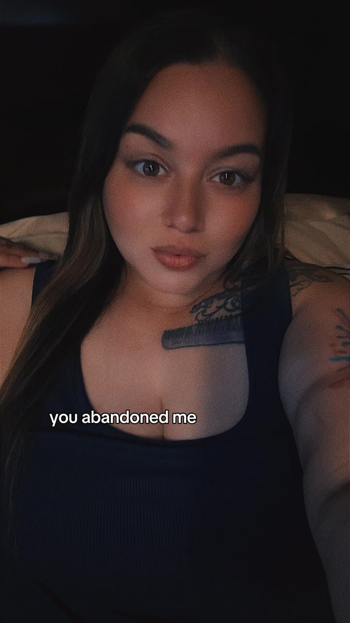 @CrystalMae💋