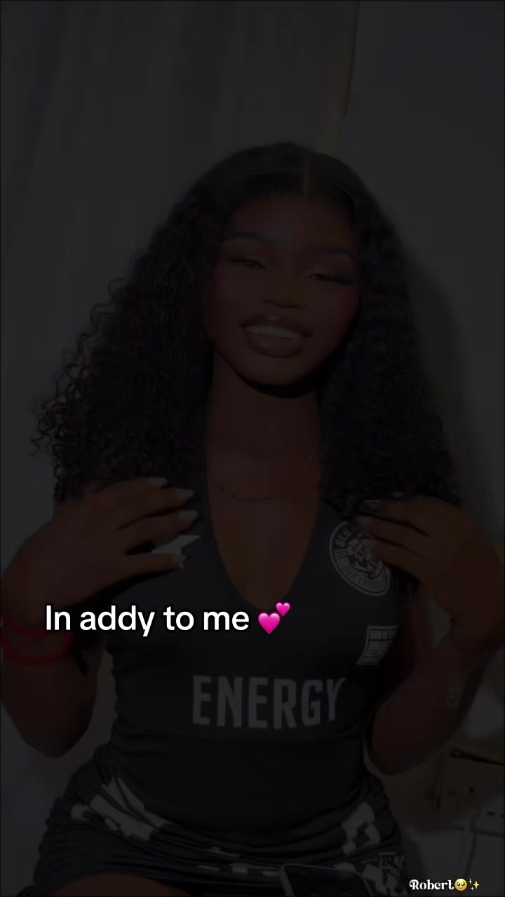 @QUEEN 💞 LOVER