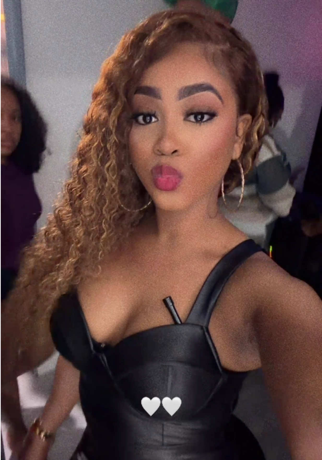 @Muva K ⭐️
